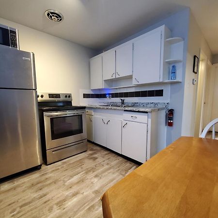 Modern Private 1Br Apt. W/Free Prkg + Fast Wi-Fi Су-Сент-Мари Экстерьер фото